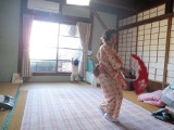 「そこ、ゆーっくり！」とばあやんの大声。